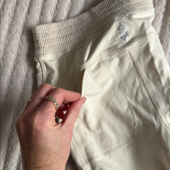 FP Movement Base Layer Bottom - Picture 7 of 7